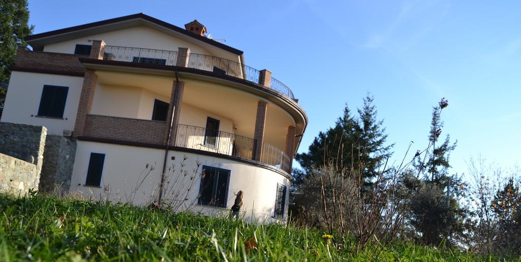 Tra La Costa Apartments Albiano Magra Exterior foto